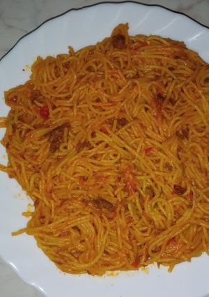 صورة لوصفة السباغيتي بالكفتة والجبن 😋👌