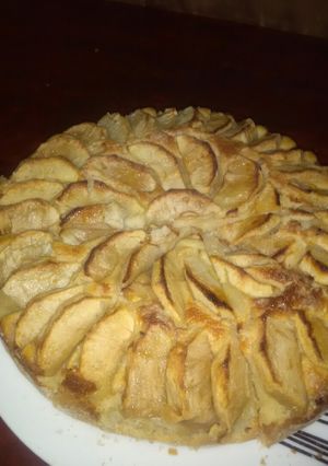 Una foto de Torta de manzana fácil y rápida