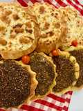 مناقيش زعتر وجبن