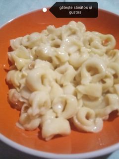 O poză a rețetei Tortellini cu smântână.