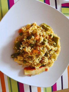 Una foto de Arroz marinero sencillo