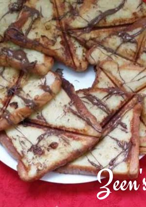A picture of Sandwich Banana French Toast.