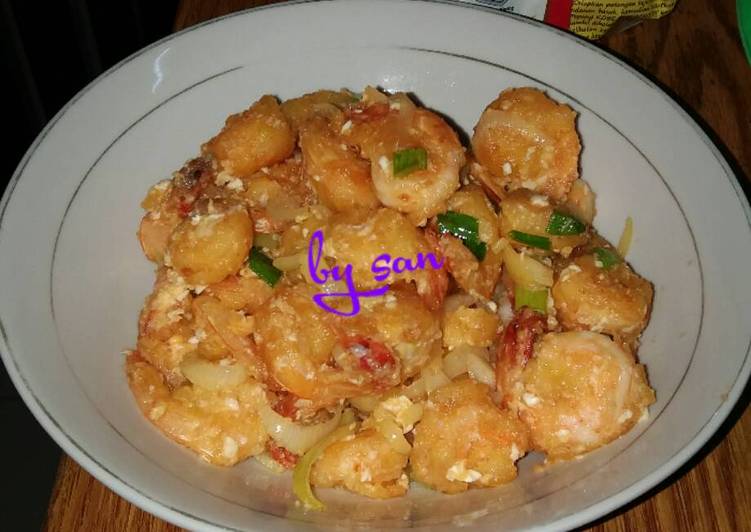 Resep: Udang goreng telur asin yang Lezat