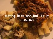 A picture of creamy chicken with leeks