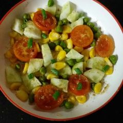 A picture of Healthy green chana chat.
