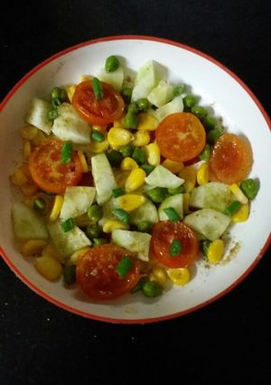 A picture of Healthy green chana chat.