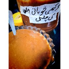 A picture of سوکھی خوبانی اور املی کی چٹنی.