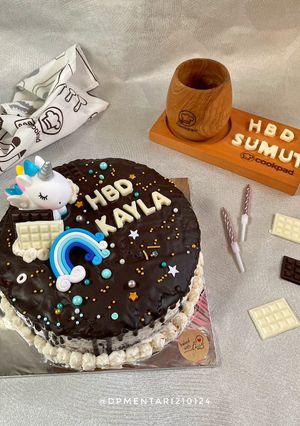 Foto resep Birthday Cake with Unicorn Decoration