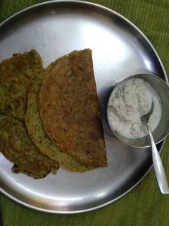 हिरव्या मुगाचा डोसा रेसिपी चे मुख्य फोटो 