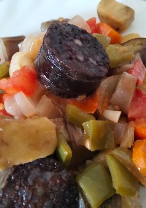 Foto principal de Morcilla con pisto exótico