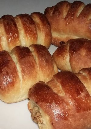 A picture of Chicken rolls.