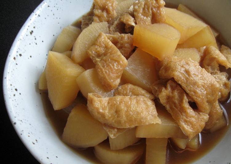 Recipe of Homemade Simmered Daikon &amp; Abura-age (Fried Thin Tofu)