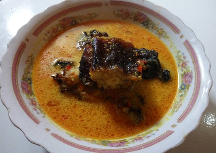 Langkah Mudah untuk memasak Mangut ikan pari Lezat