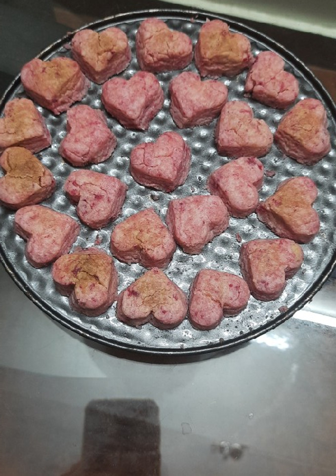ஸ்ட்ராபெரி குக்கீ கேக் செய்முறை முக்கிய புகைப்படம்