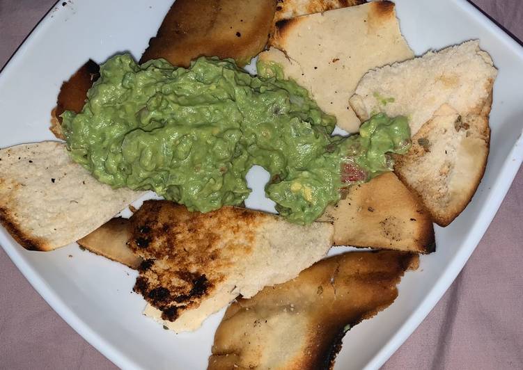Pita Chips con Guacamole Receta de Laura Del Rio 🇵🇪 Cookpad