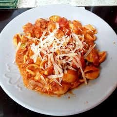 A picture of My Italian Style Sausage Pasta 🤗.