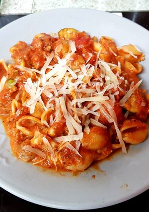 A picture of My Italian Style Sausage Pasta 🤗.