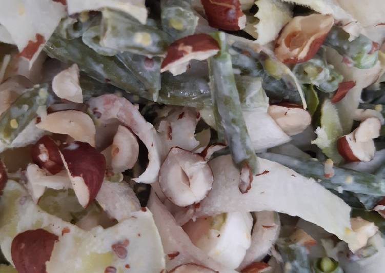 Salade endives/haricots verts sauce au yaourt grec