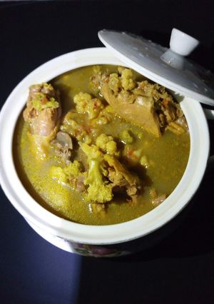 A picture of Chicken soup.