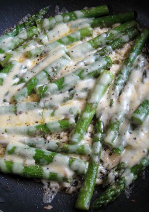 A picture of Pan-fried Cheesy Asparagus.
