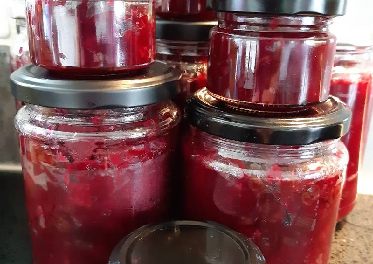 Step-by-Step Guide to Prepare Speedy Beetroot chutney