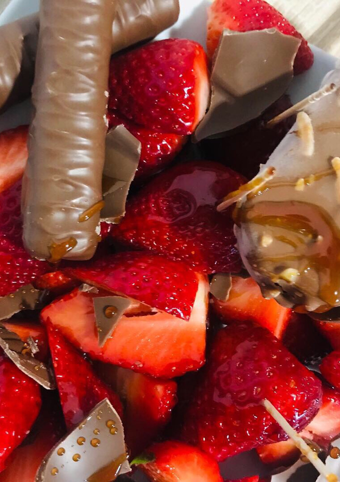 Una foto de Snack Plato de fresas ricas