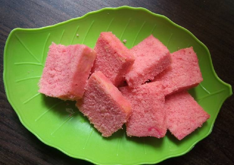 Bolu kukus Agar-agar jelly strawberry