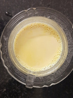 🥛🥛மிளகு பால் 🥛🥛 (Milagu paal recipe in tamil) செய்முறை முக்கிய புகைப்படம்