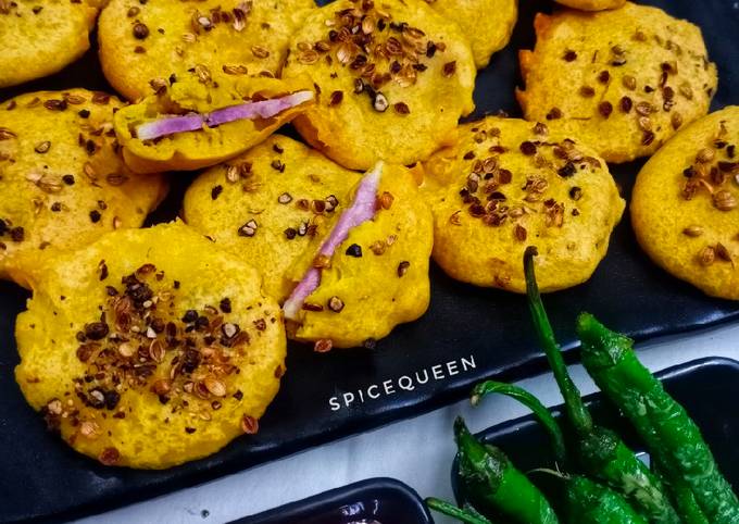 Step-by-Step Guide to Make Perfect Kand Puri (Purple yam pakora)