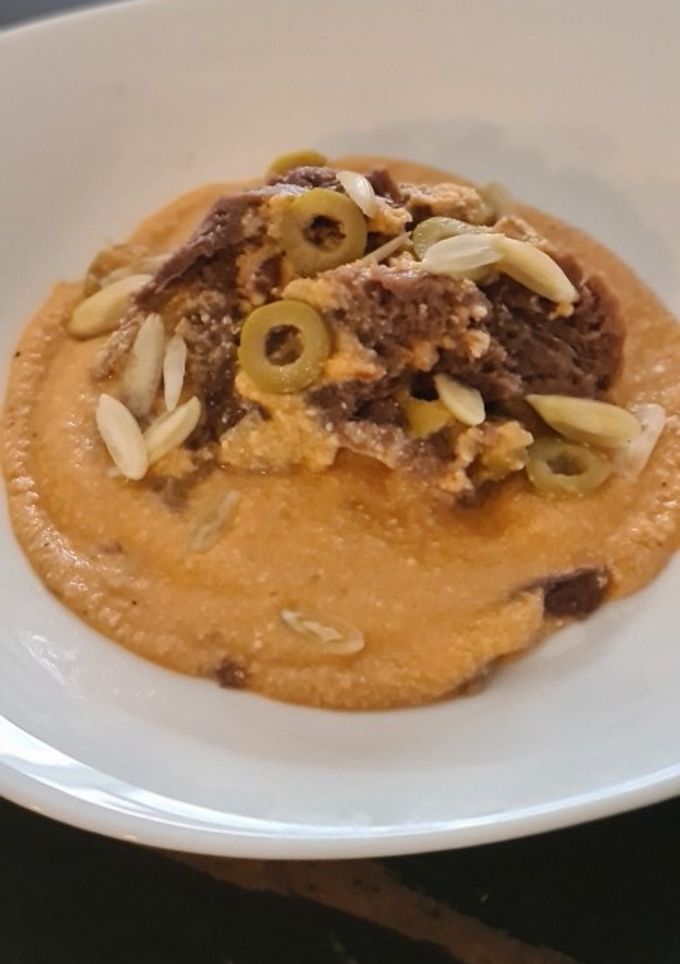 Una foto de Lengua almendrada
