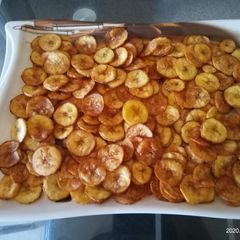 A picture of Raw banana chips.