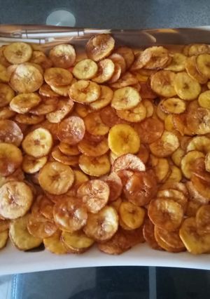 A picture of Raw banana chips.
