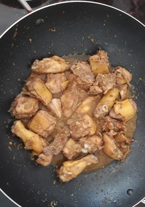 Hình của món Gà Xào Sả Ớt.