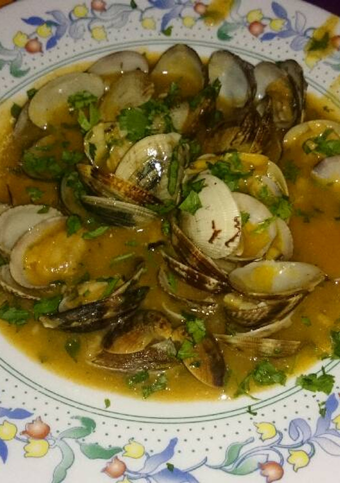 Una foto de Almejas a la gallega