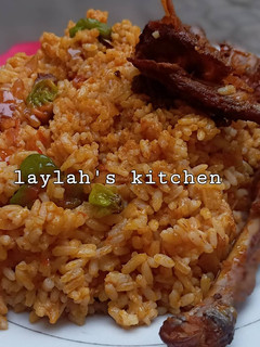 A picture of Left over rice into native Jollof rice 🤣🤣.