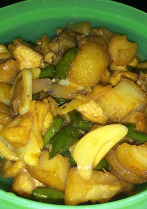 Foto resep Tumis kikil tahu cabai hijau