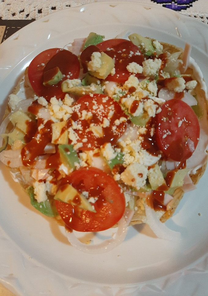 Una foto de Tostadas de jamón y panela