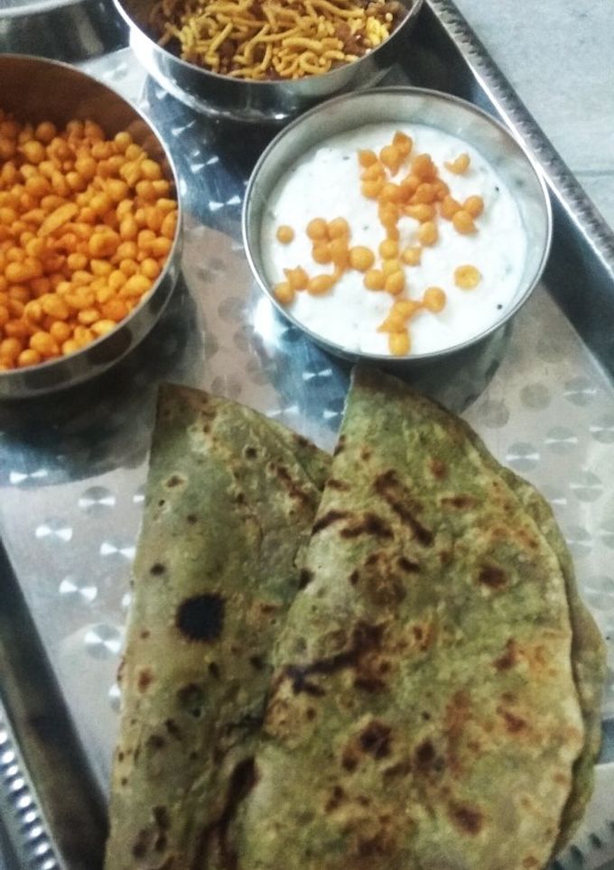 बूंदी रायता (boondi raita recipe in Hindi) रेसिपी मुख्य फोटो