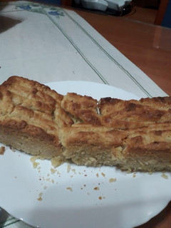 Una foto de Bizcocho vegano de limón con harina garbanzo