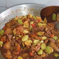 Oseng mercon koyor pete রেসিপির প্রধান ছবি