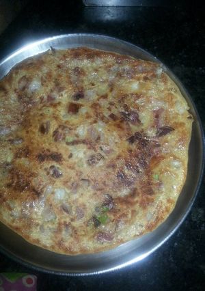 A picture of Pyaaz namkeen PARATHA.
