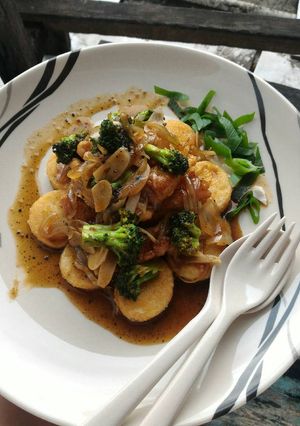 Foto resep Fried Tofu & Fillet Tilapia With Oyster Sauce