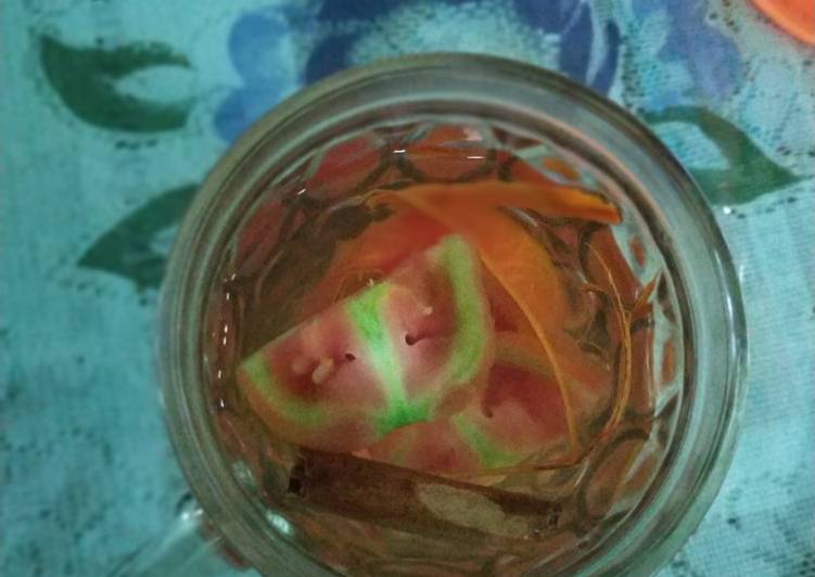 Cara Cinta Makan di DimeInfused water tomat vs wortel