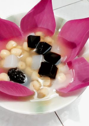 Hình của món Chè hạt sen.