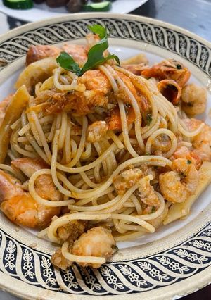 Foto di Spaghetti ai frutti di mare con gamberoni