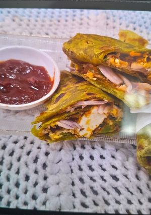 A picture of Green Paneer Rolls.