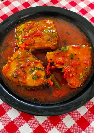 টমেটো রুই (tomato rui recipe in Bengali) রেসিপির প্রধান ছবি