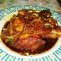 A picture of Ayam kecap simple yummy.