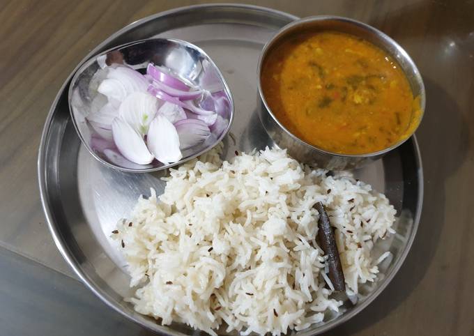 Tangy spinach dal