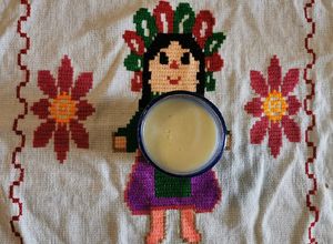 Una foto de Agua de piña colada